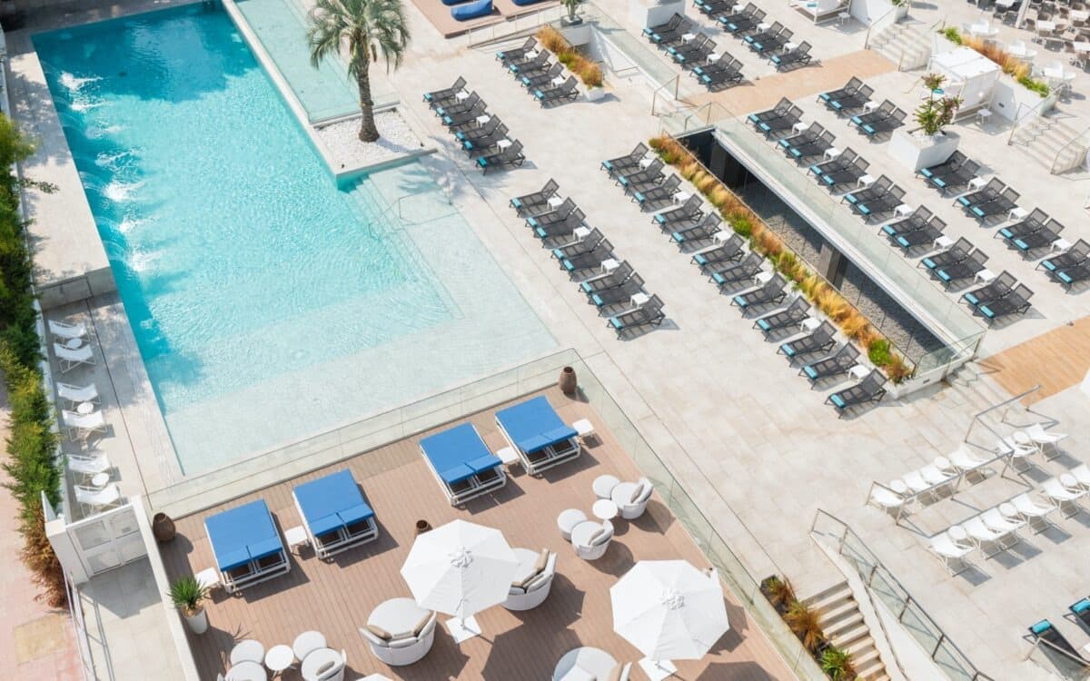 AZUREHOTEL-EL-HOTEL-6-1200x750